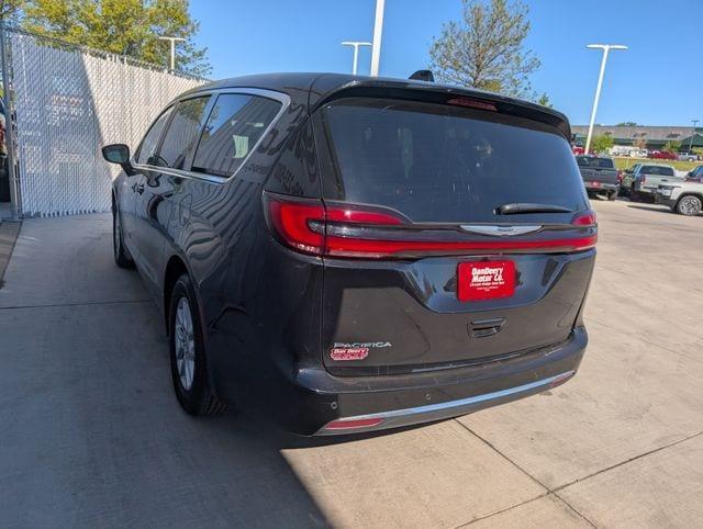 used 2025 Chrysler Pacifica car, priced at $33,200
