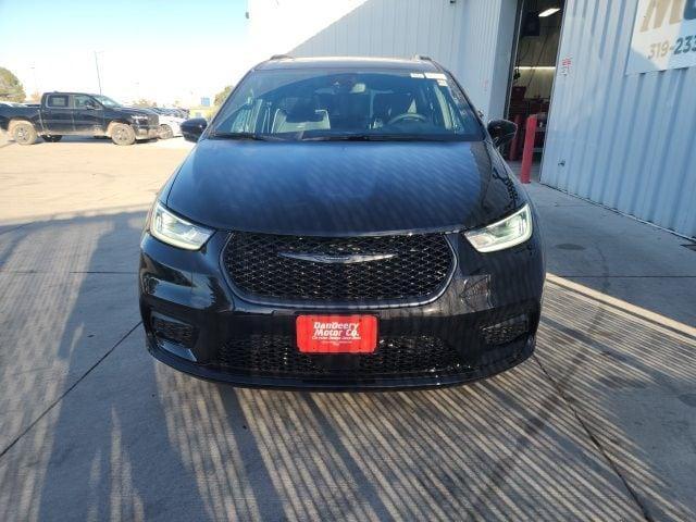 new 2026 Chrysler Pacifica car, priced at $48,426