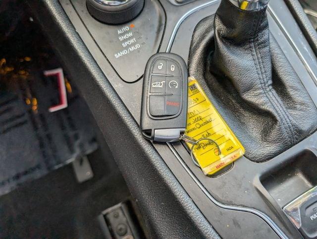 used 2021 Jeep Cherokee car, priced at $19,499