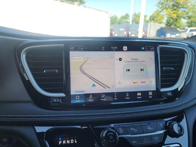 new 2027 Chrysler Pacifica car, priced at $48,290