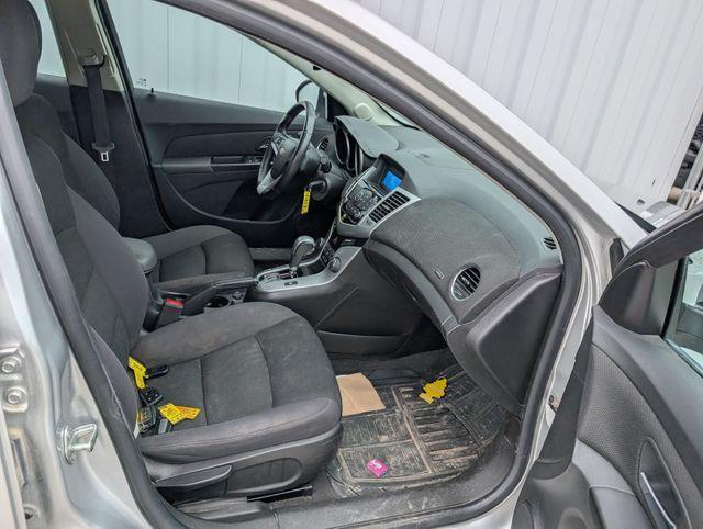 used 2013 Chevrolet Cruze car, priced at $5,800