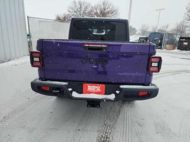 new 2026 Jeep Gladiator car, priced at $44,789