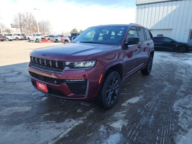 new 2026 Jeep Grand Cherokee car, priced at $51,215