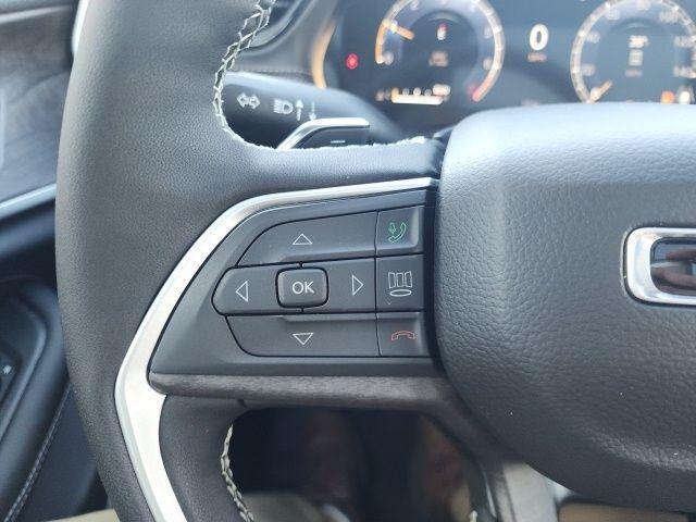 new 2026 Jeep Grand Cherokee car, priced at $51,215