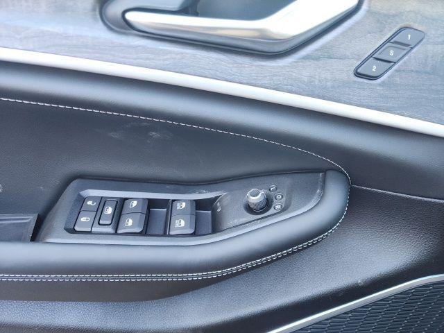 new 2026 Jeep Grand Cherokee car, priced at $51,215