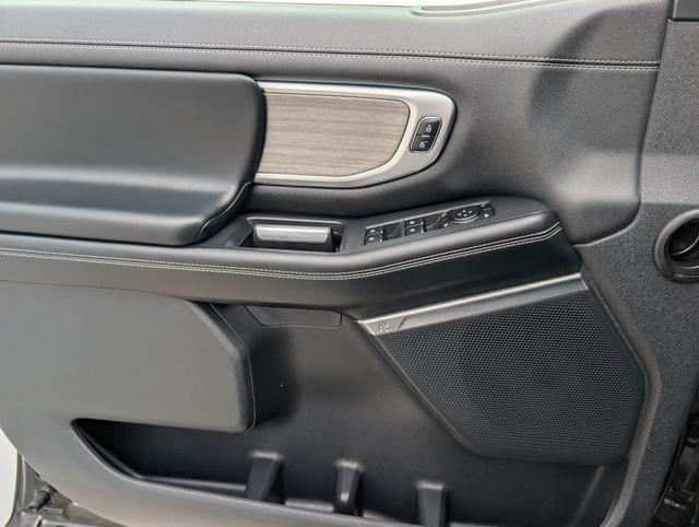 used 2025 Ford Expedition Max car, priced at $64,622