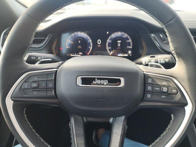 new 2026 Jeep Grand Cherokee car, priced at $40,169