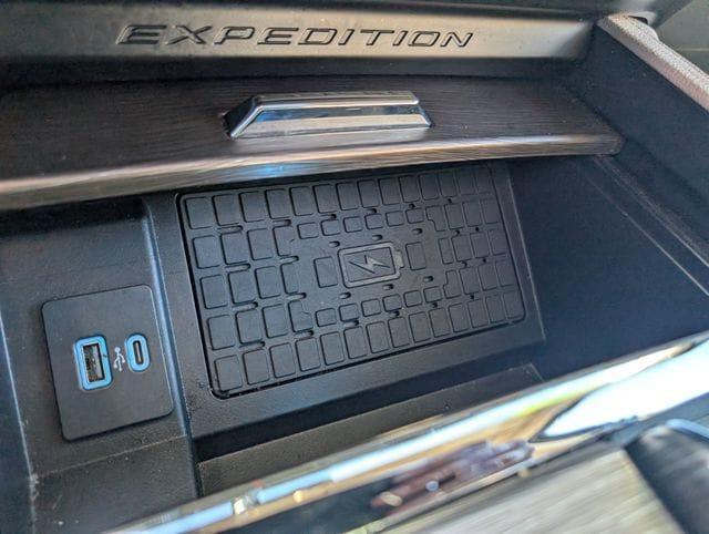 used 2024 Ford Expedition Max car, priced at $39,080