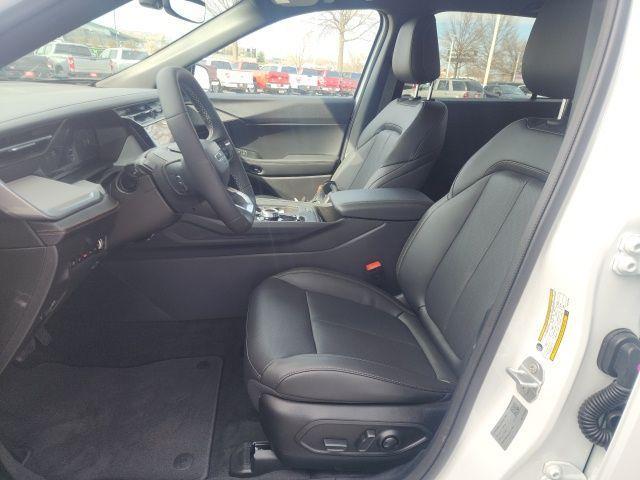 new 2026 Jeep Cherokee car, priced at $39,594