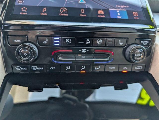 used 2025 Jeep Grand Cherokee L car, priced at $38,833