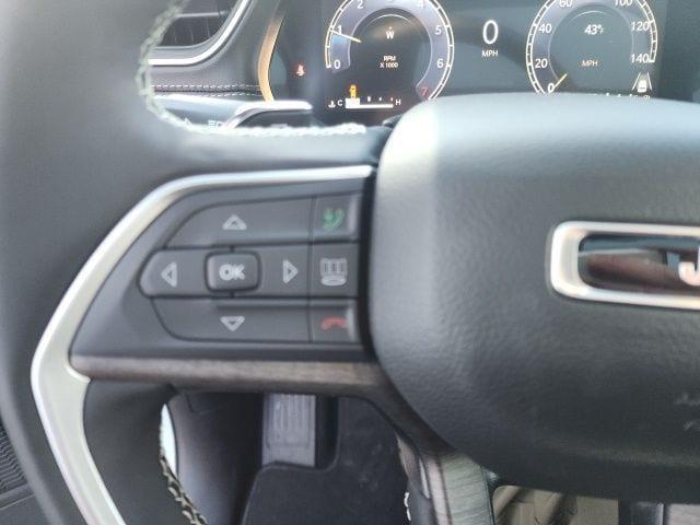 new 2025 Jeep Grand Cherokee car, priced at $42,433