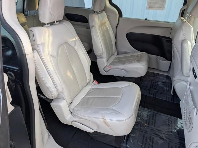 used 2021 Chrysler Pacifica car, priced at $17,344