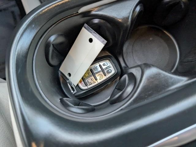 used 2021 Chrysler Pacifica car, priced at $17,344