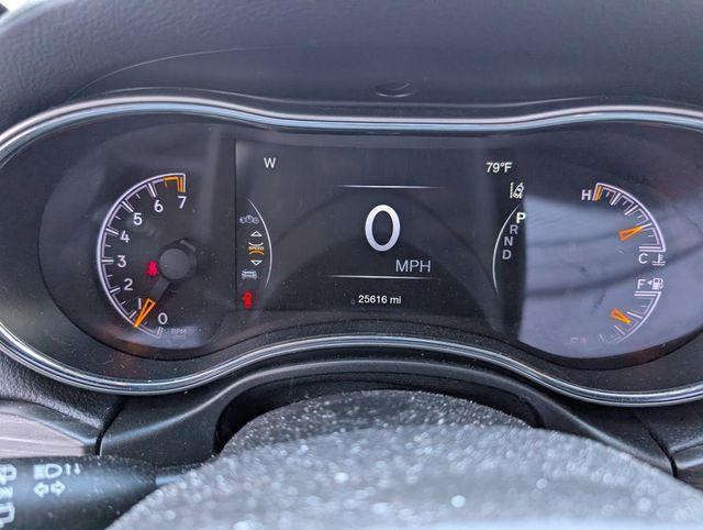 used 2022 Jeep Grand Cherokee WK car, priced at $30,225