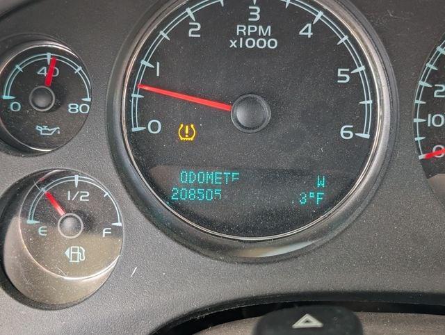 used 2010 Chevrolet Suburban car, priced at $7,303