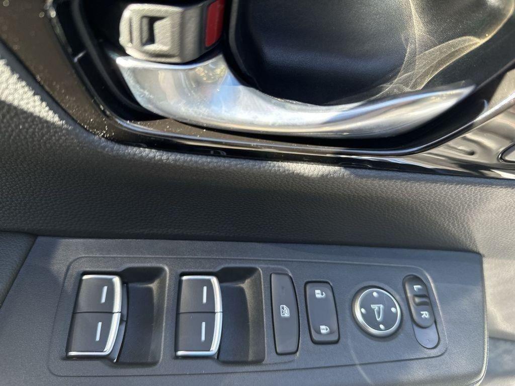 new 2026 Honda CR-V Hybrid car, priced at $40,641