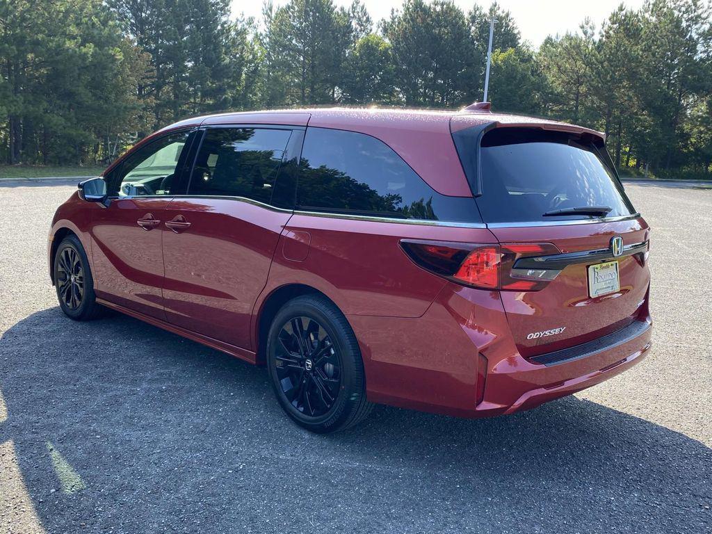 new 2025 Honda Odyssey car, priced at $43,011