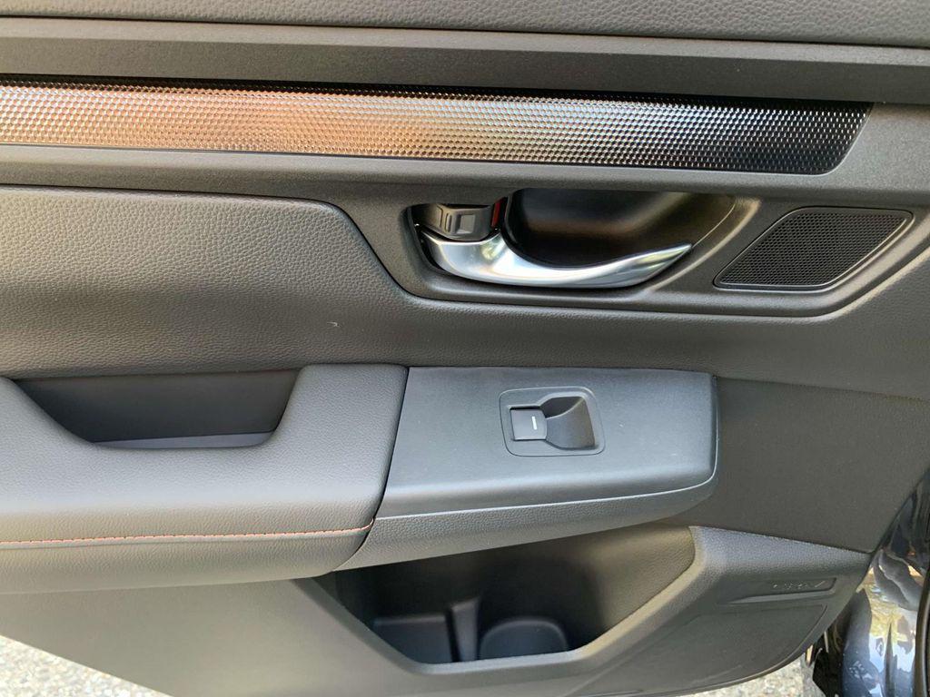new 2025 Honda CR-V Hybrid car, priced at $37,050