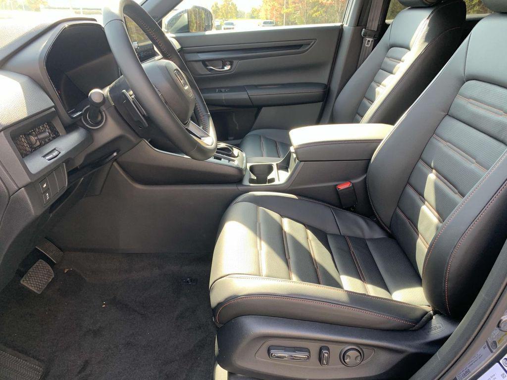 new 2025 Honda CR-V Hybrid car, priced at $37,050