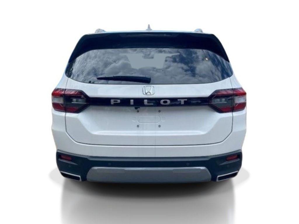 new 2026 Honda Pilot car, priced at $45,052