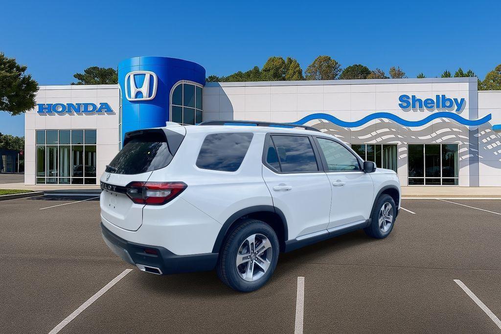 new 2026 Honda Pilot car, priced at $46,445