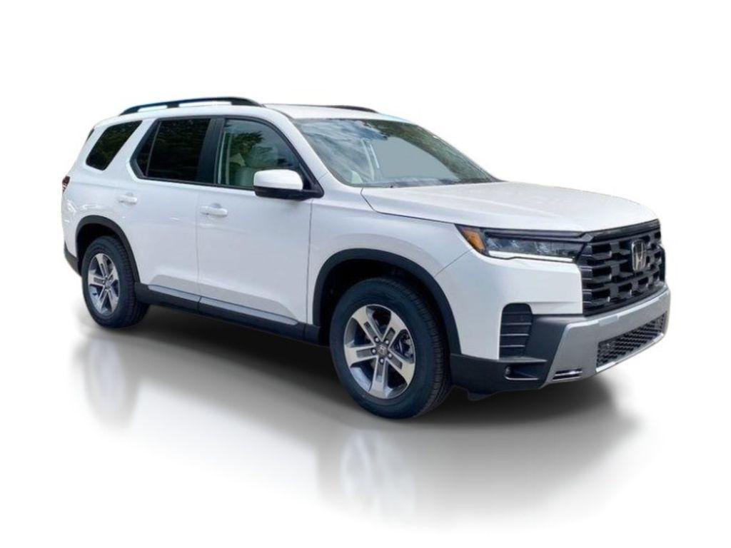 new 2026 Honda Pilot car, priced at $45,052