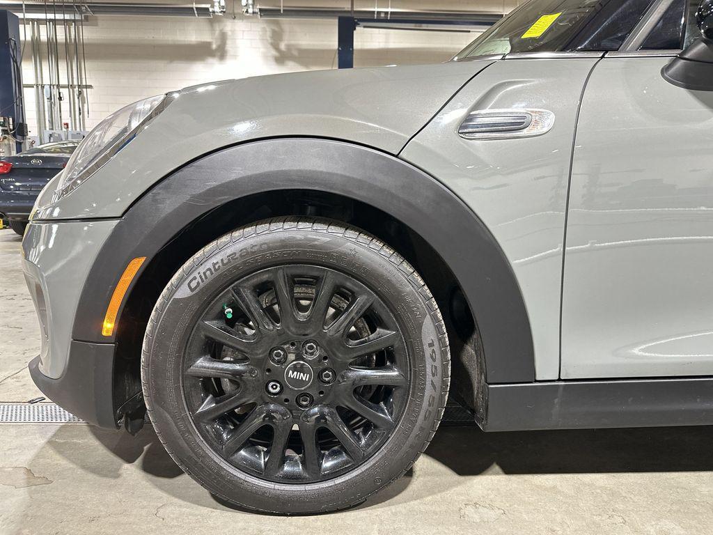used 2019 MINI Hardtop car, priced at $13,125