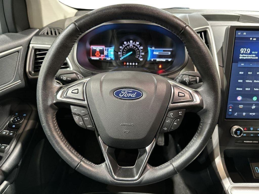 used 2024 Ford Edge car, priced at $21,457