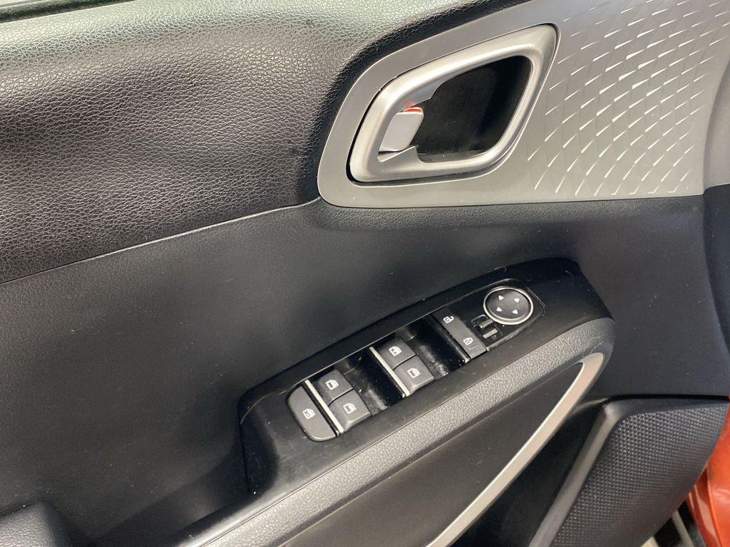 used 2021 Kia Soul car, priced at $13,150