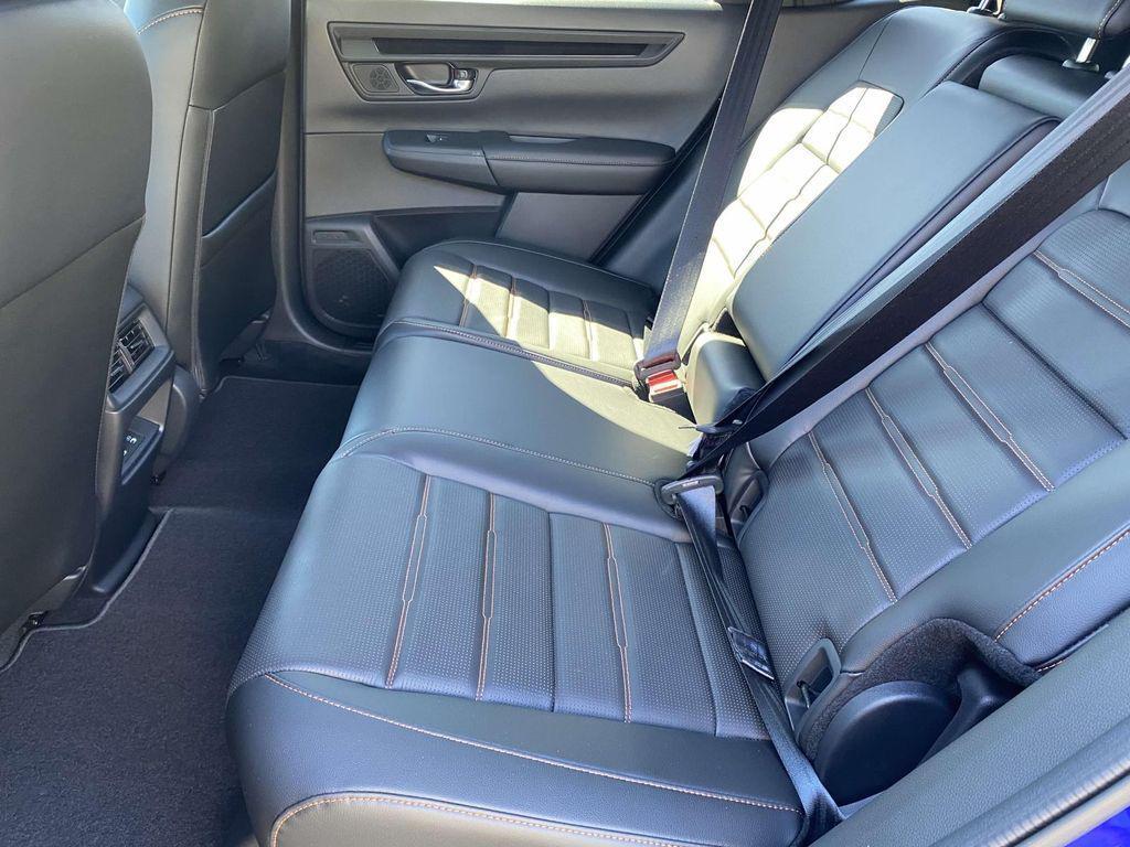 new 2025 Honda CR-V Hybrid car, priced at $38,950