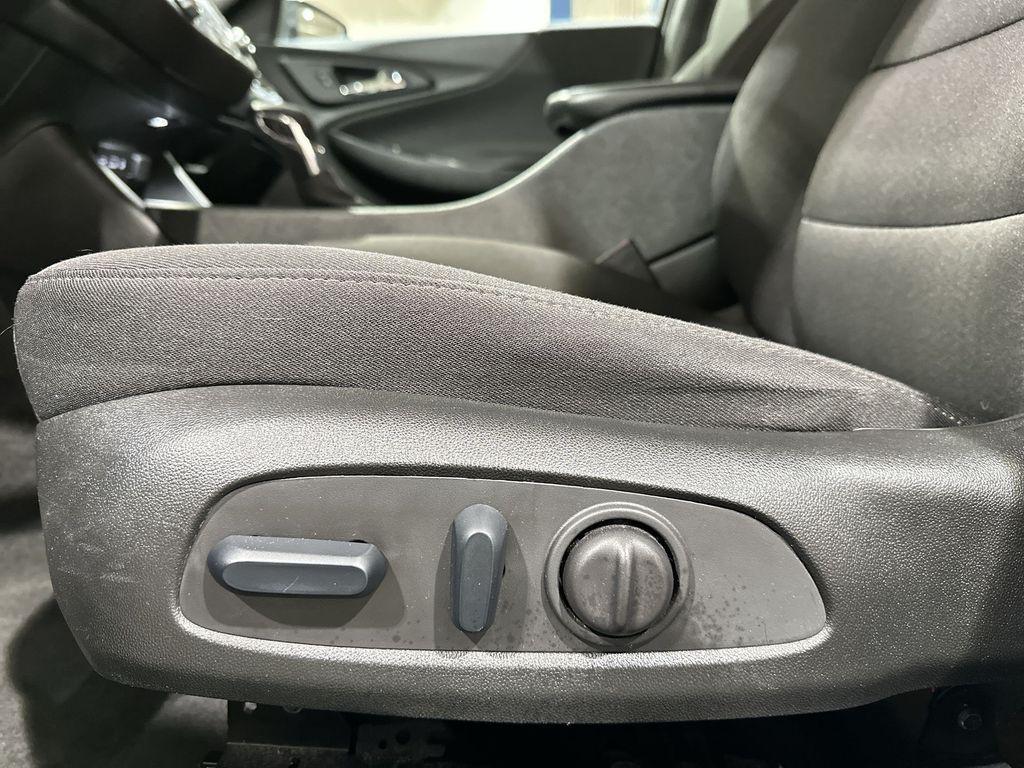 used 2024 Chevrolet Malibu car, priced at $18,750