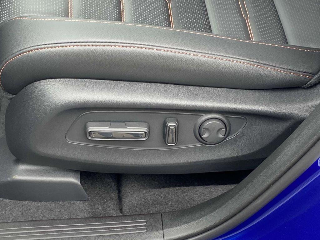 new 2025 Honda CR-V Hybrid car, priced at $37,525