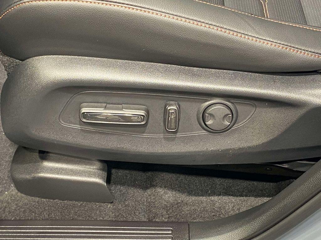 new 2026 Honda CR-V Hybrid car, priced at $38,192