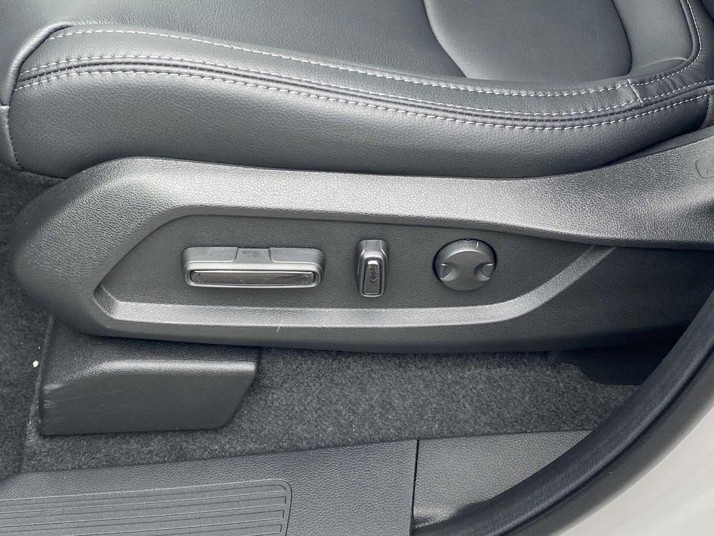 new 2025 Honda Pilot car, priced at $43,630