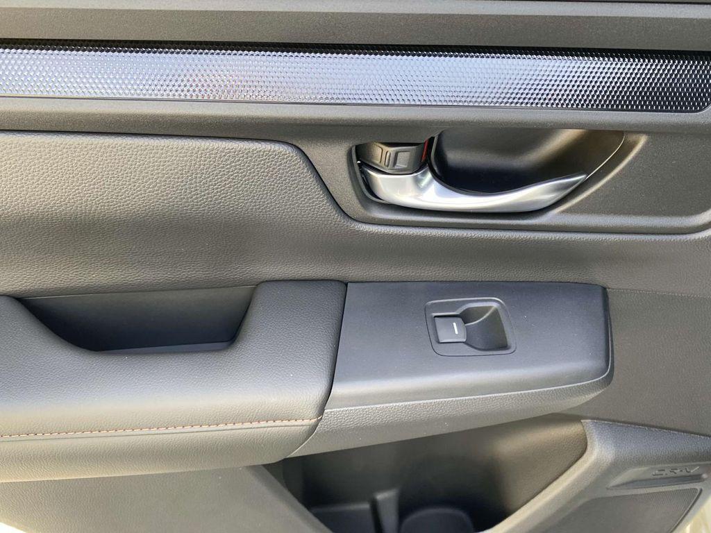 new 2025 Honda CR-V Hybrid car, priced at $34,675