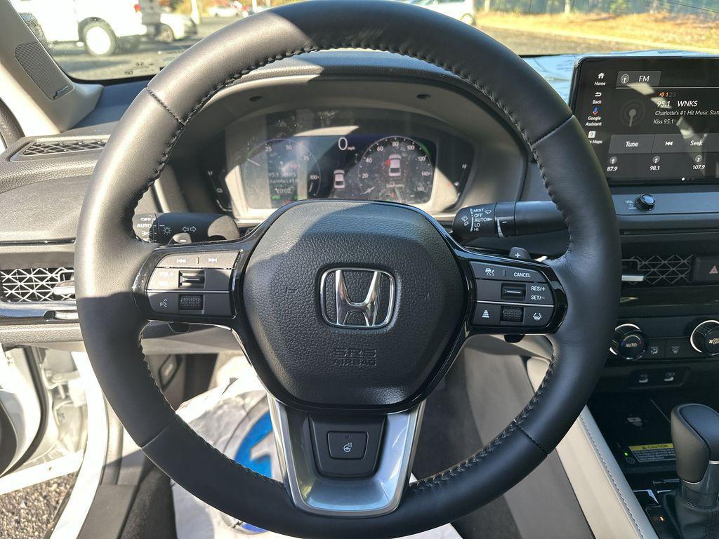 new 2025 Honda Accord Hybrid car, priced at $38,042