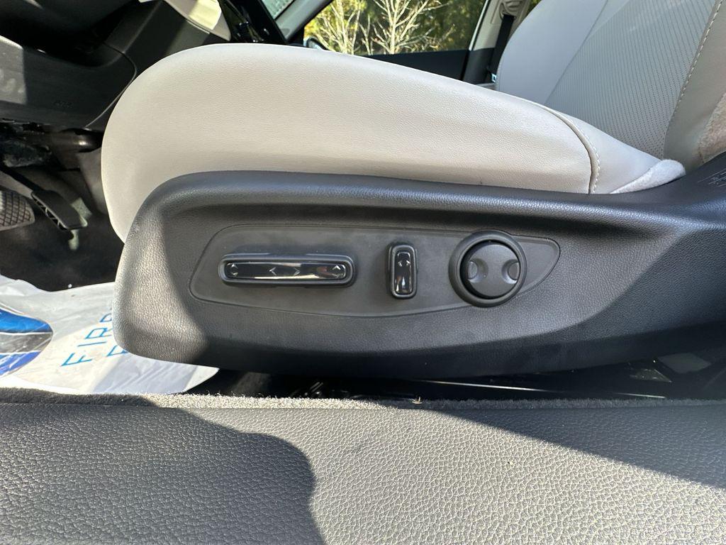 new 2025 Honda Accord Hybrid car, priced at $38,042