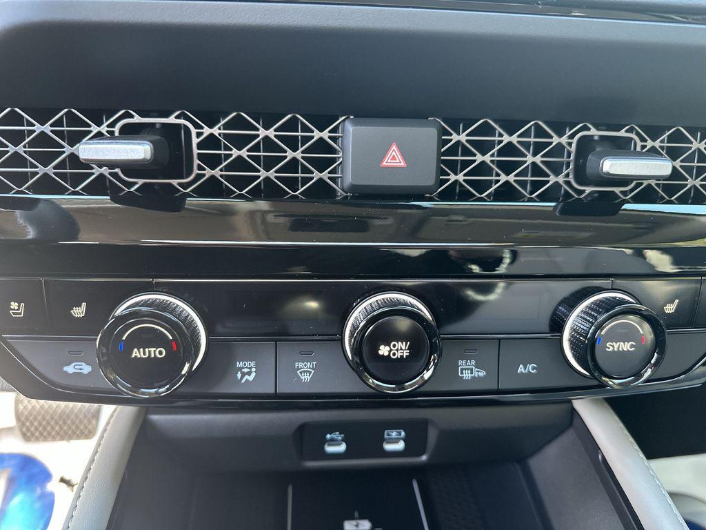 new 2025 Honda Accord Hybrid car, priced at $38,042