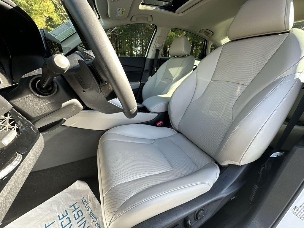 new 2025 Honda Accord Hybrid car, priced at $38,042