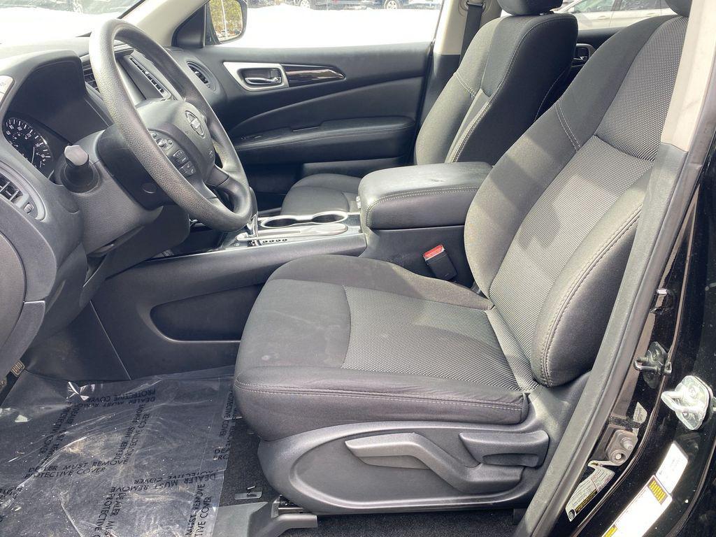 used 2020 Nissan Pathfinder car, priced at $11,258