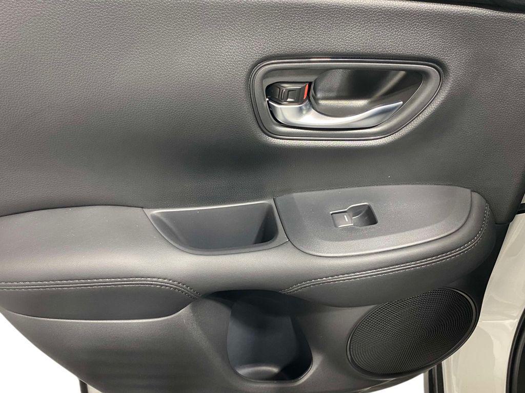 new 2026 Honda HR-V car, priced at $28,121