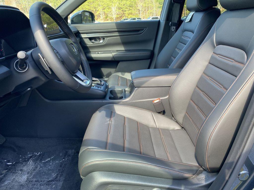 new 2026 Honda CR-V Hybrid car, priced at $38,568