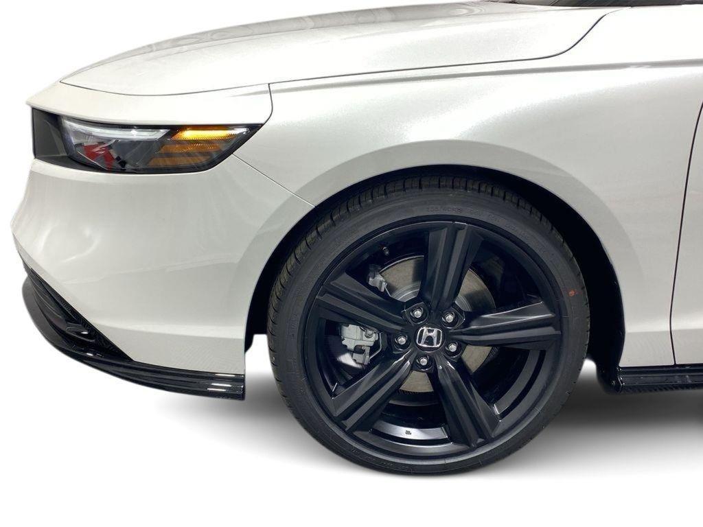 new 2026 Honda Accord Hybrid car, priced at $35,659