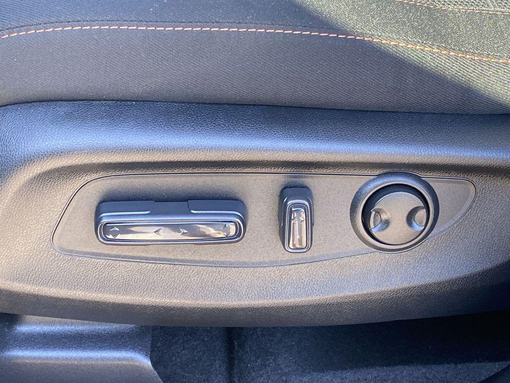 new 2026 Honda CR-V Hybrid car, priced at $39,123