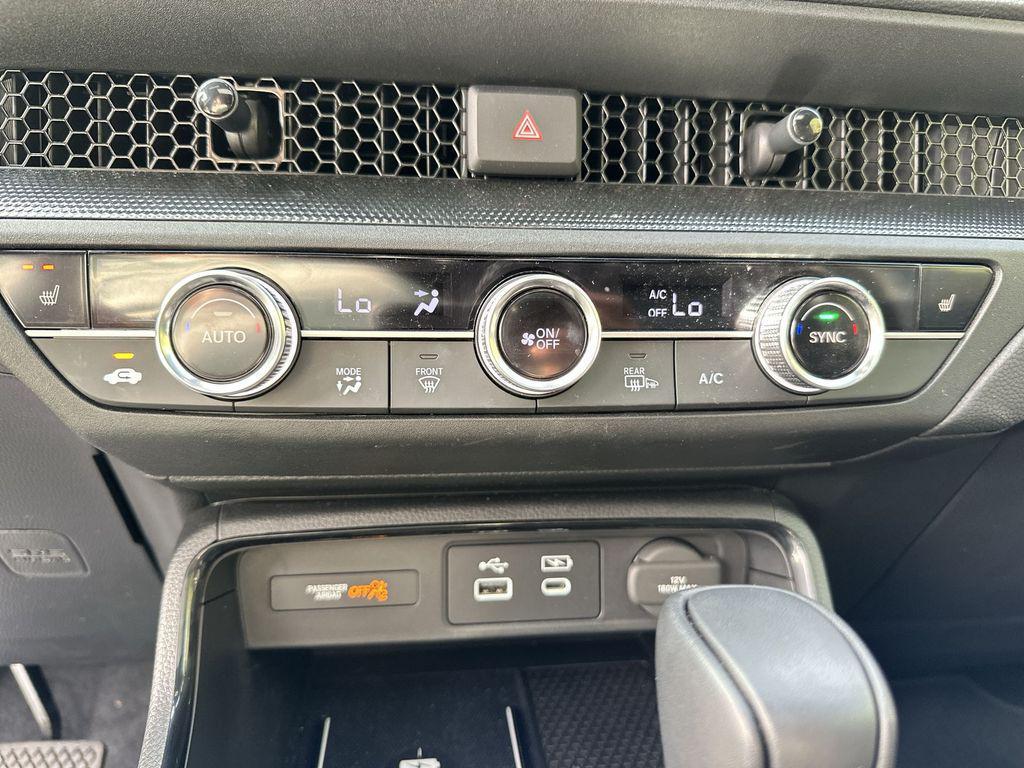 used 2025 Honda CR-V Hybrid car, priced at $33,485