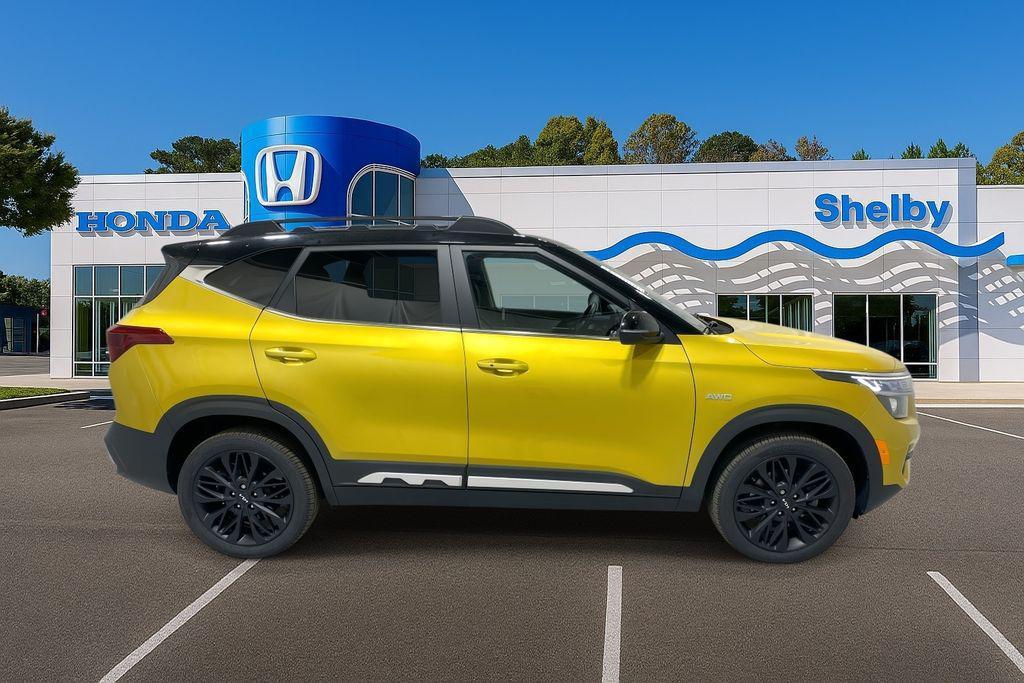 used 2022 Kia Seltos car, priced at $18,141