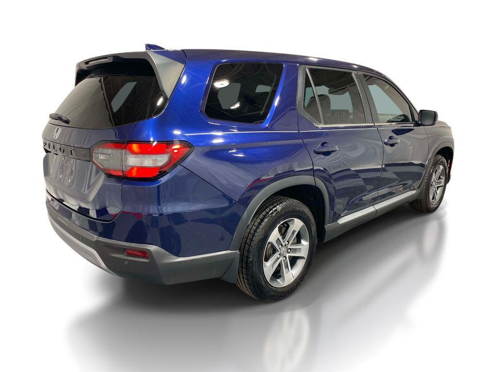 used 2024 Honda Pilot car, priced at $34,499