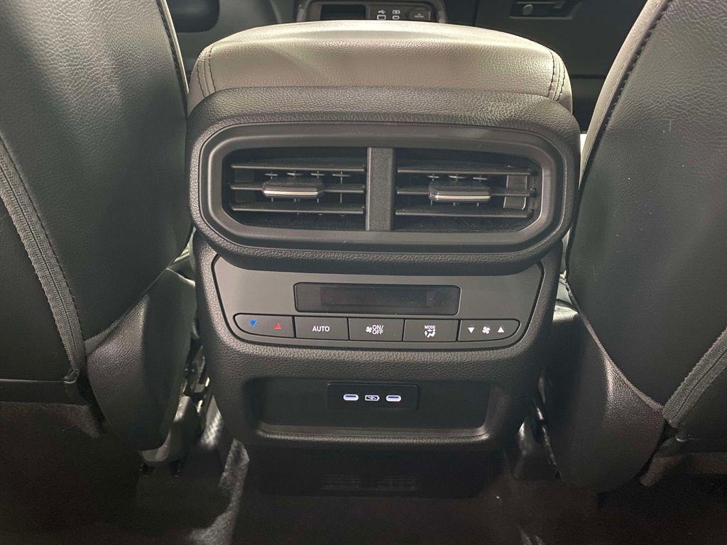 used 2024 Honda Pilot car, priced at $34,499