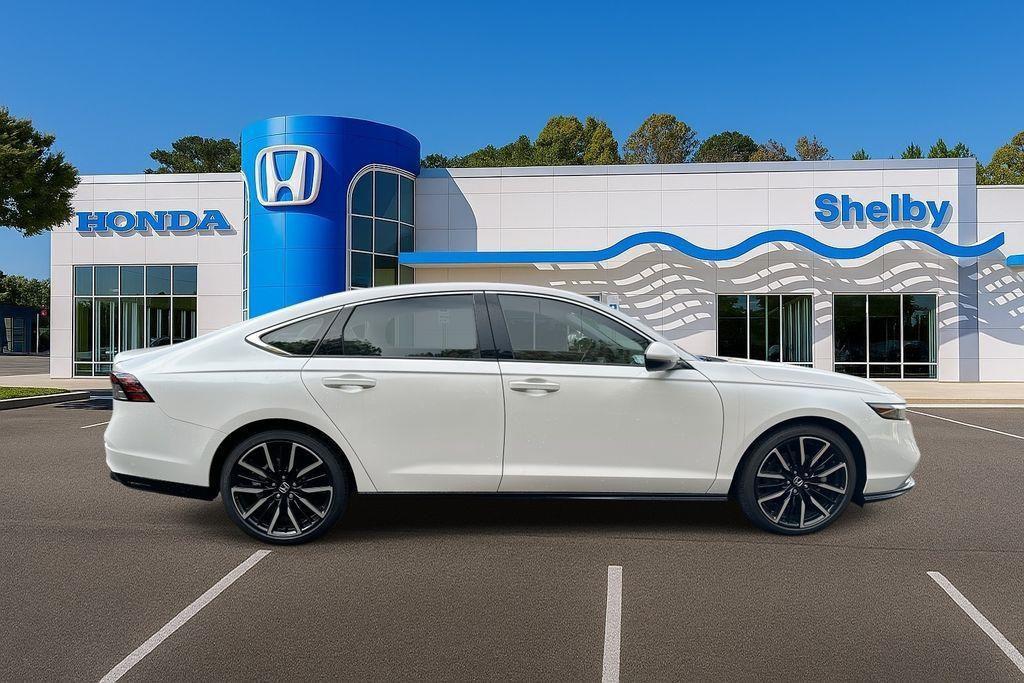new 2025 Honda Accord Hybrid car, priced at $38,860