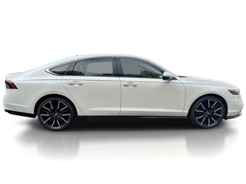 new 2025 Honda Accord Hybrid car, priced at $38,860